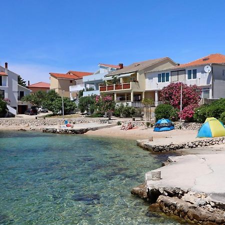 Apartments And Rooms With Parking Space Mandre, Pag - 6309 Kolan Zewnętrze zdjęcie