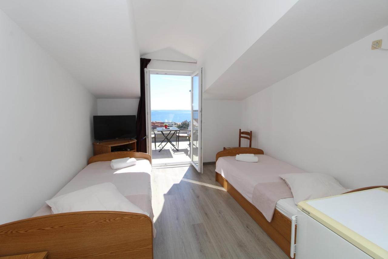 Apartments And Rooms With Parking Space Mandre, Pag - 6309 Kolan Zewnętrze zdjęcie